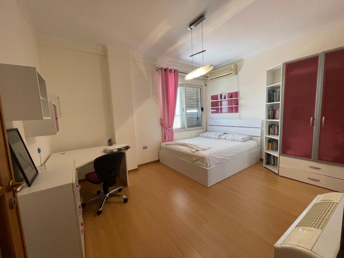 Albjona Guesthouse 티라나 외부 사진
